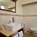 Arena Hotel