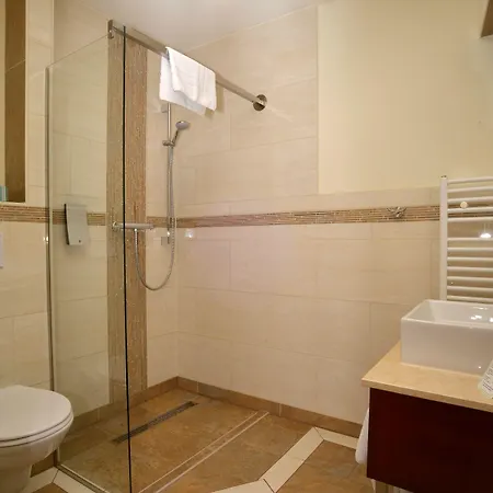 Hotel Arena 4*
